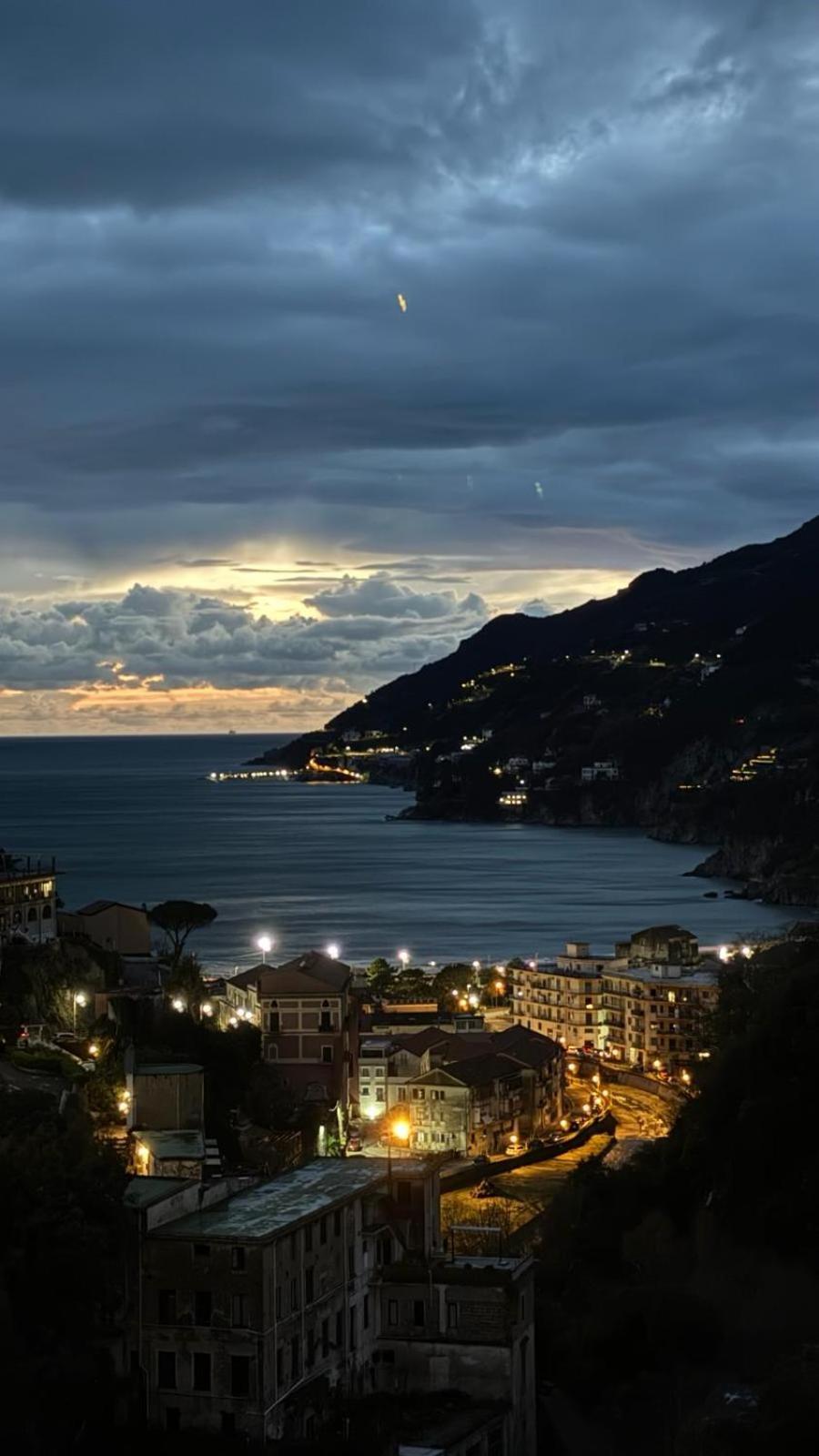 Reginella Guest House Salerno Kültér fotó
